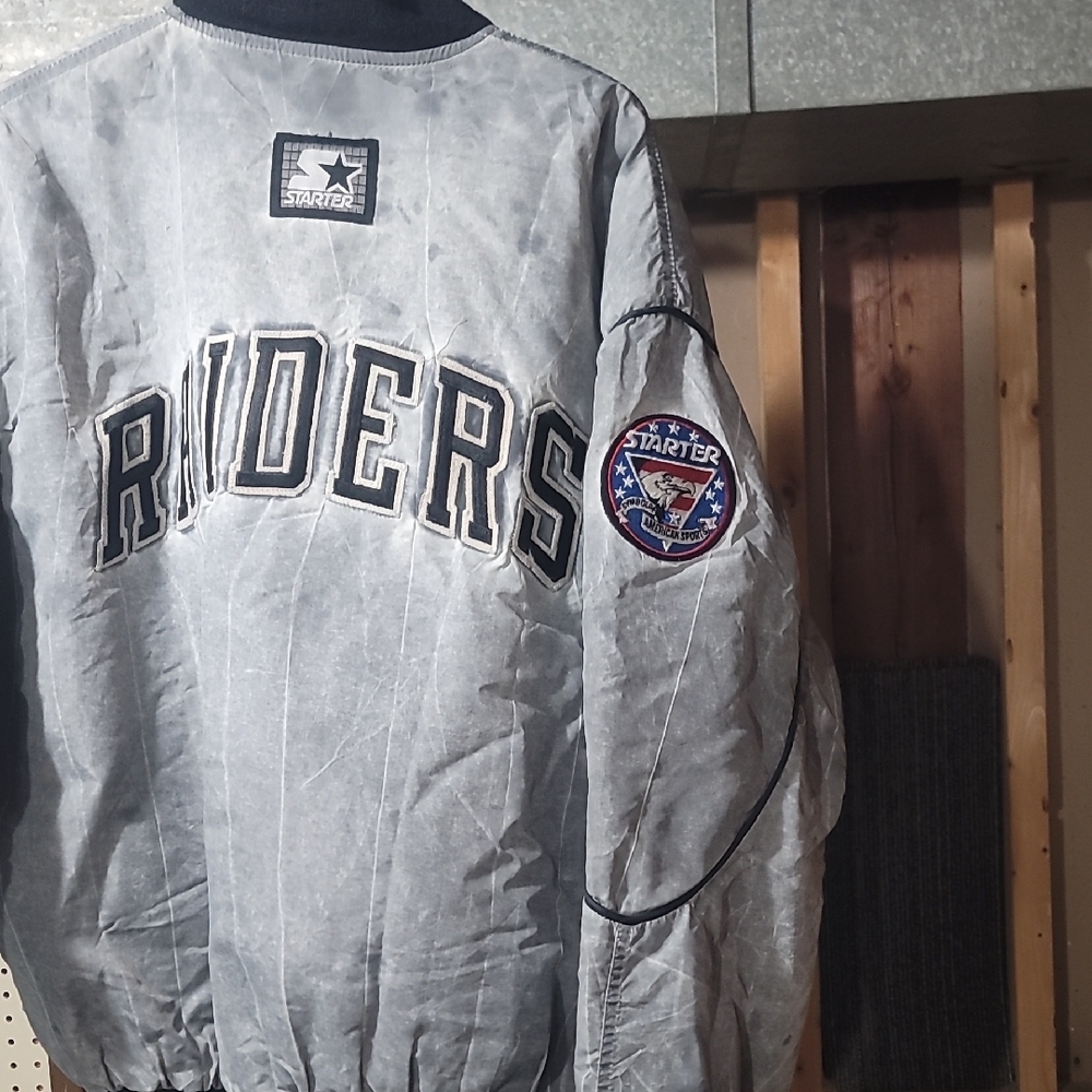 Gray Acid Wash Vintage Raiders Starter Jacket Size L Black Trim - Picture 4 of 11